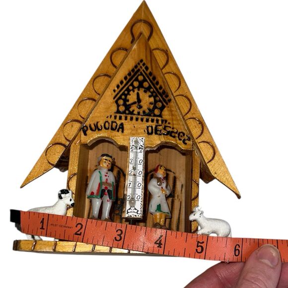 Vintage Romanian Folk Art Wooden Weather House - Picture 16 of 16